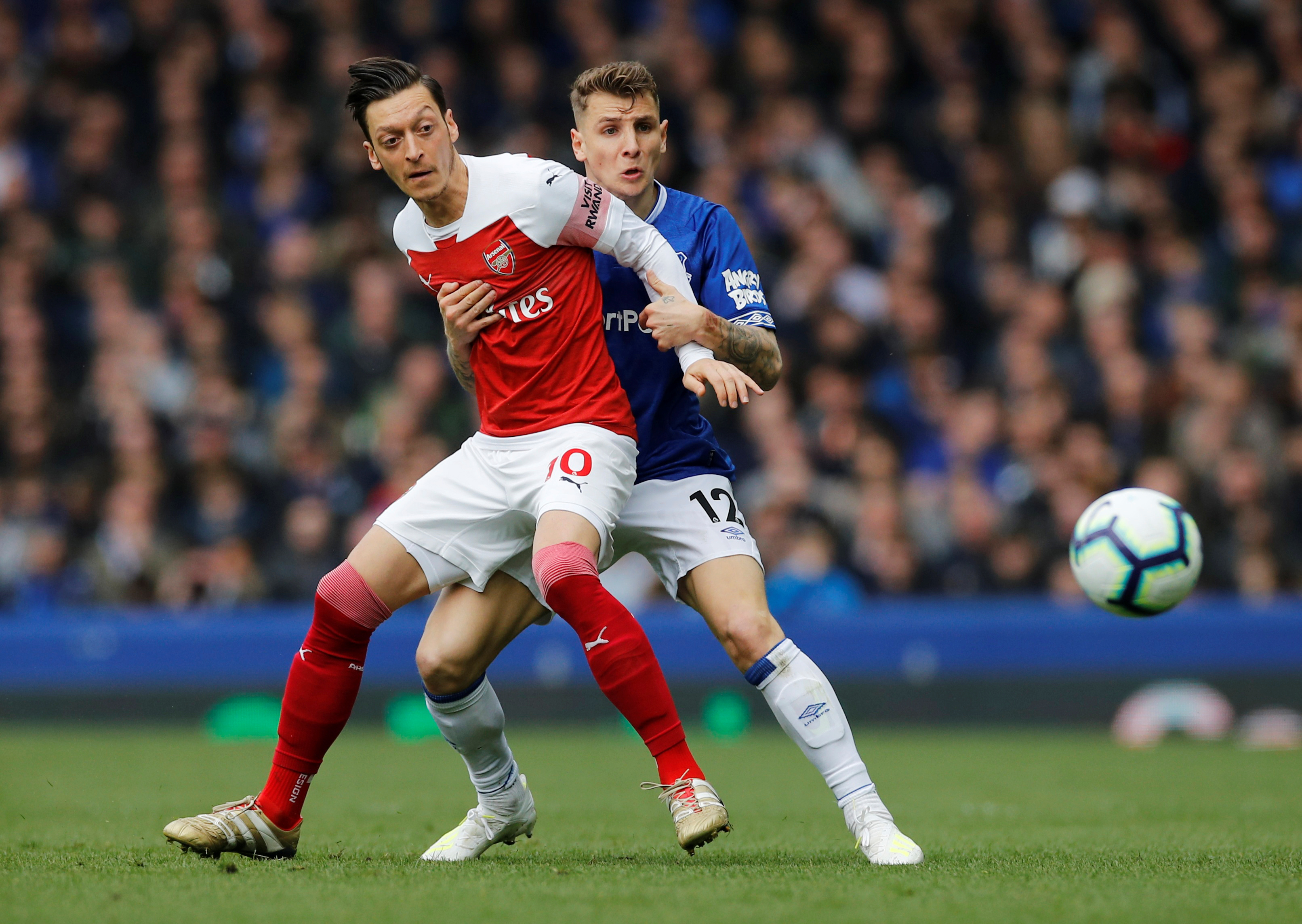 c7娱乐官网-关于阿森纳击败埃弗顿，谁与争锋争夺前四的信息