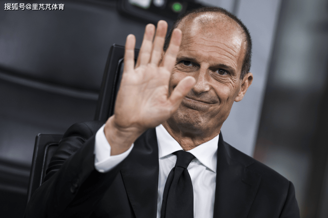 AC米兰憾平那不勒斯,错失登顶良机的简单介绍 AC米兰憾平那不勒斯,错失登顶良机的简单介绍