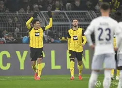 关于多特蒙德将在客场对阵洛里昂特，一场争夺即将开始的信息