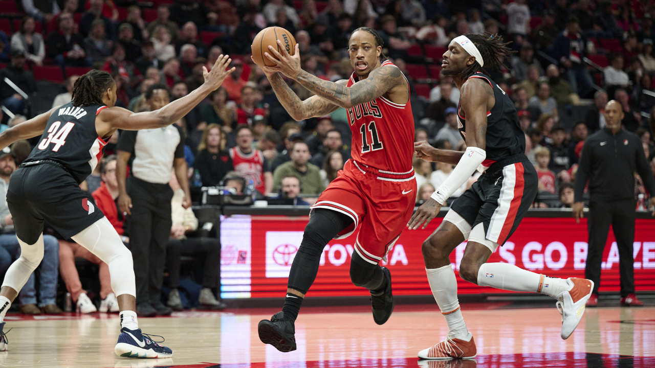 开拓者客场逆转黄蜂，唐斯独得+助队获胜的简单介绍